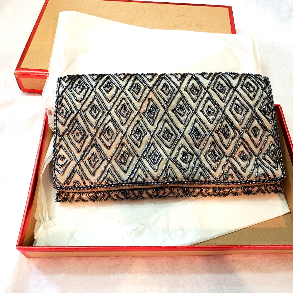 Vintage Clutch hand beaded silk from Hong Kong